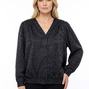 DIVERSITY Plus Solid Jacquard Size Blouse Black Long Sleeve Size Size 20W(40)